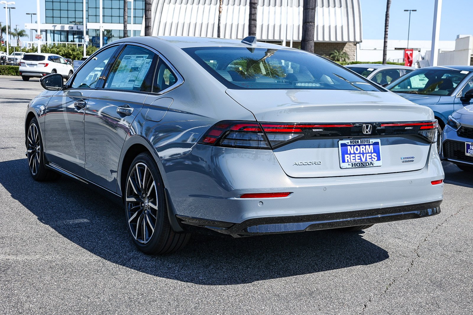 2026 Honda Accord Hybrid Touring - Photo 4