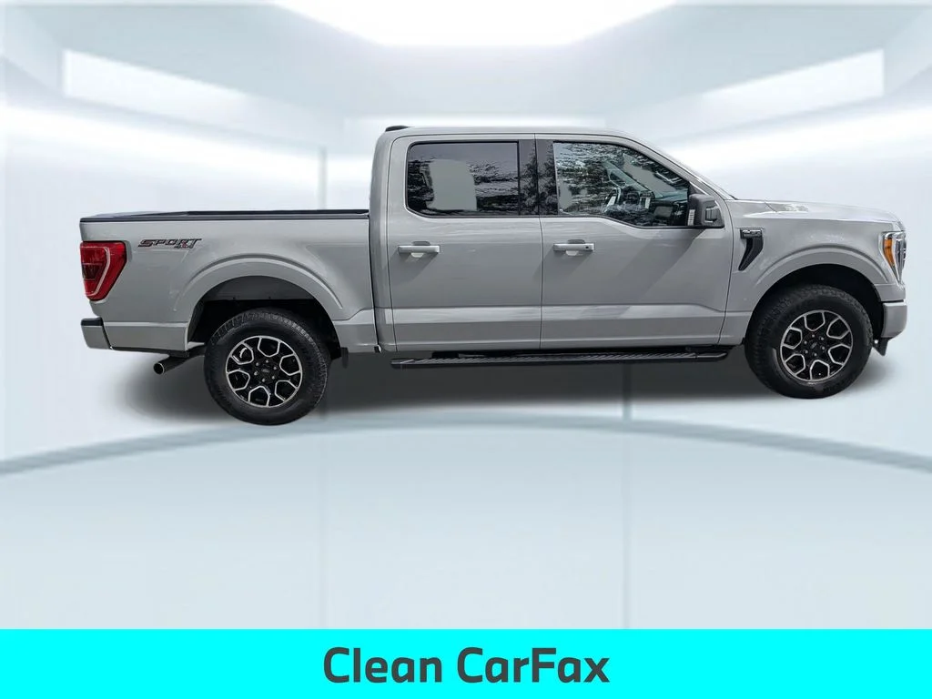 Used 2023 White Ford XLT image 8