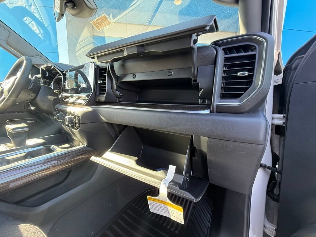 2026 Chevrolet Silverado 1500 RST - Photo 16