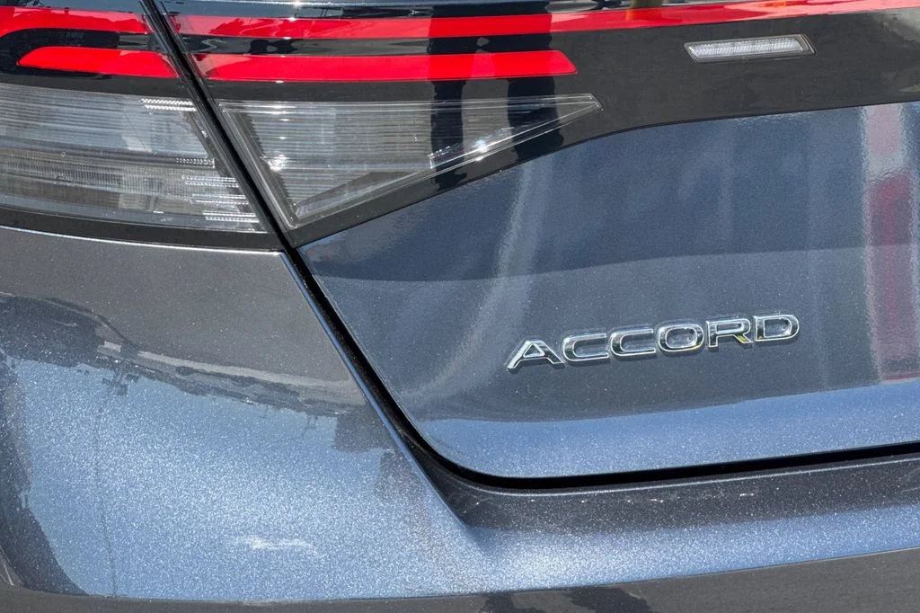 Certified Used 2025 Meteorite Gray Metallic Honda LX image 34