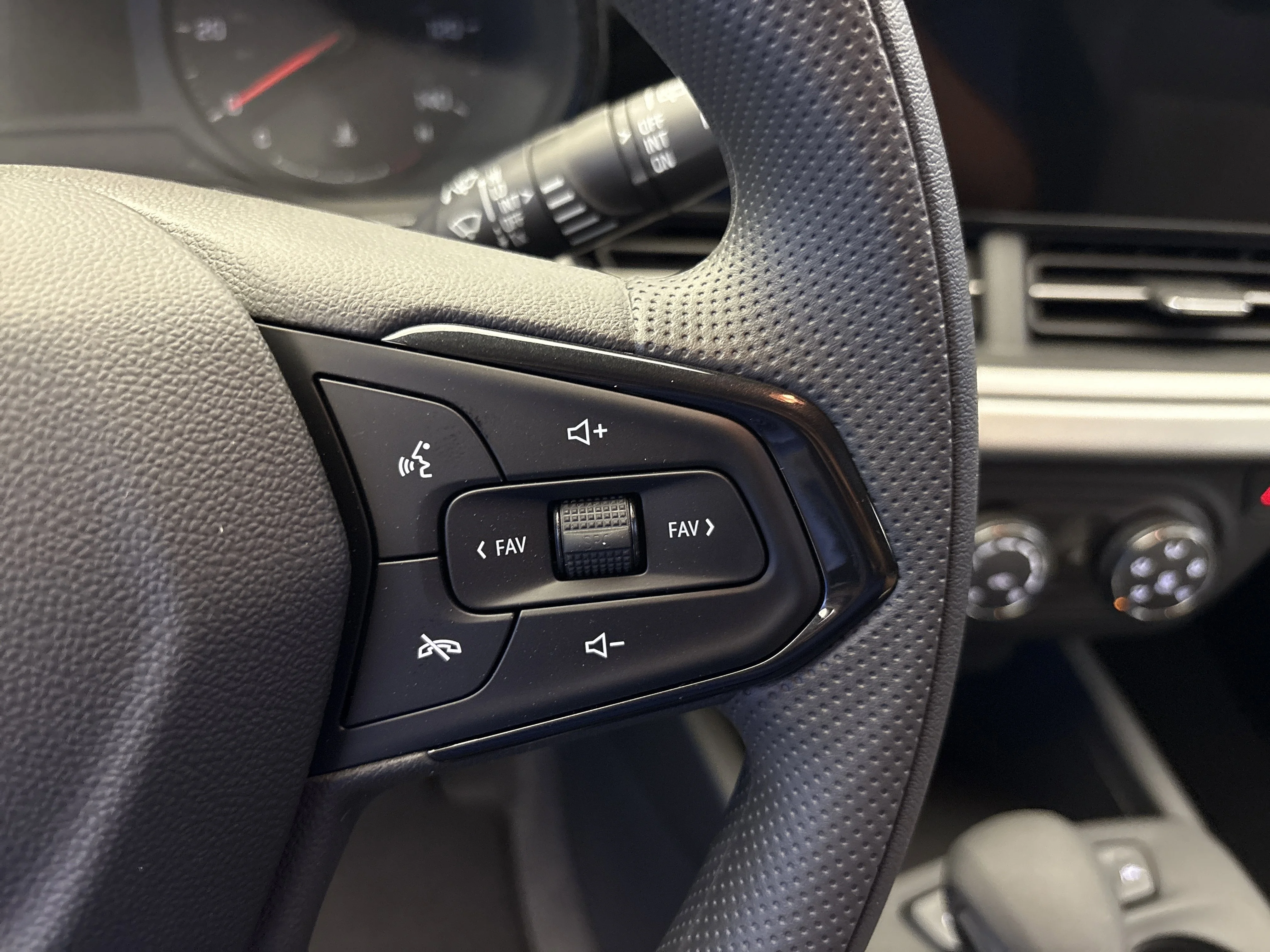 2026 Chevrolet Trax LS - Photo 15