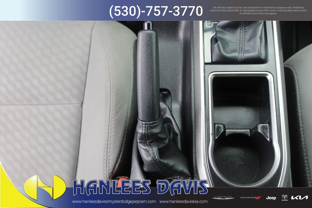 Used 2022 Silver Toyota SR5 image 19