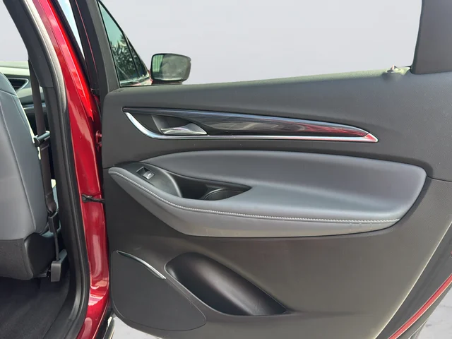 Used 2023 Red Buick Essence image 32