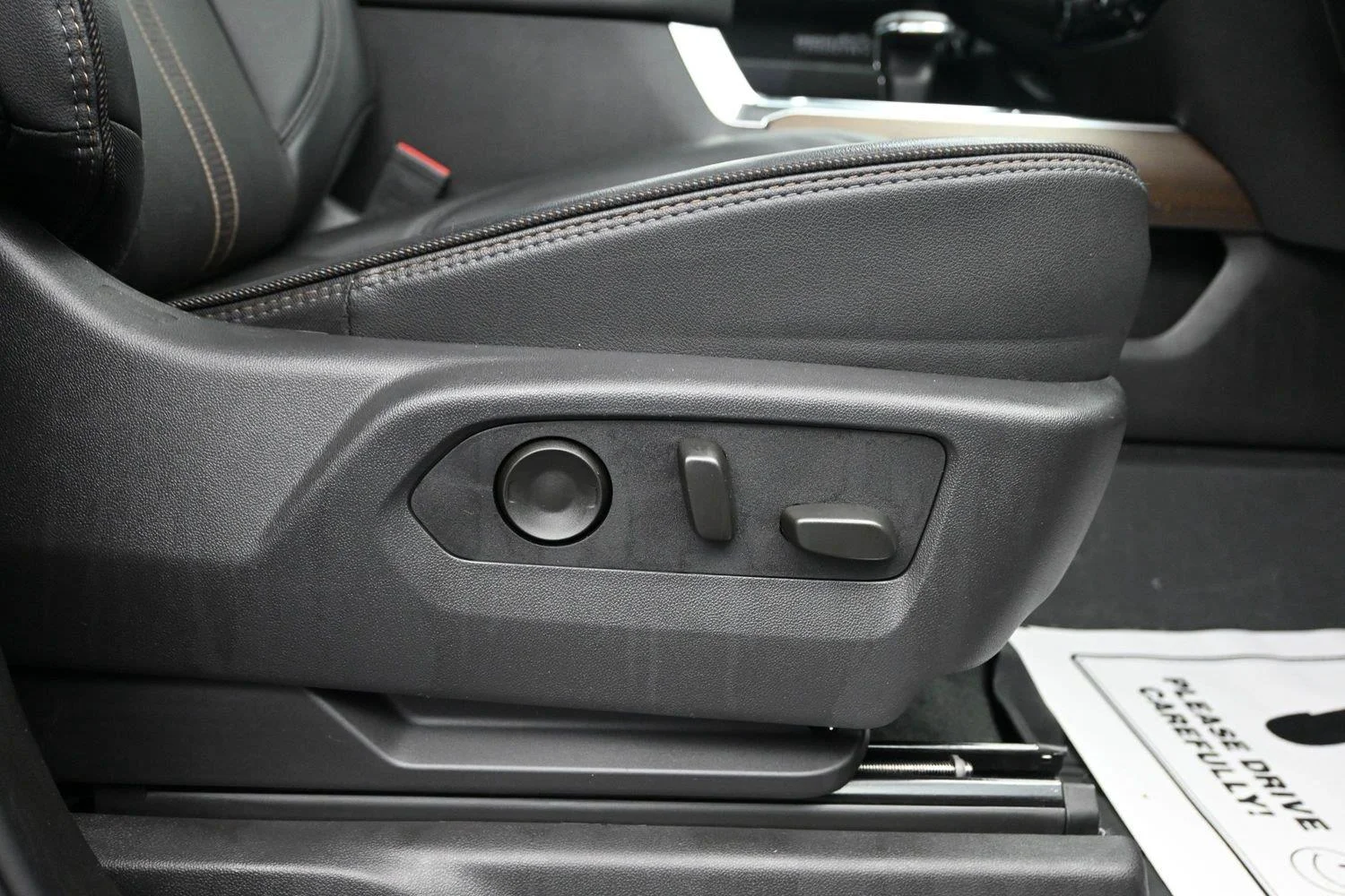 Used 2025 Black Chevrolet High Country image 12