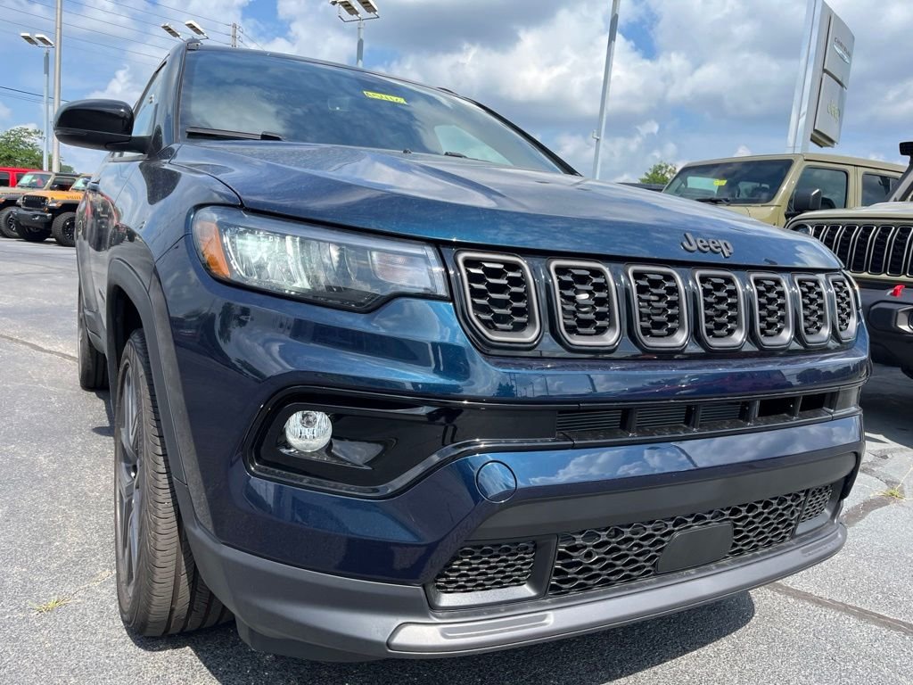 New 2026 Fathom Blue Pearl-Coat Exterior Paint Jeep Limited image 43