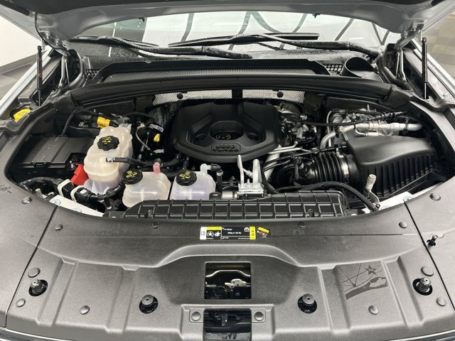 Used 2023 Silver Zynith Jeep 4X4 image 2
