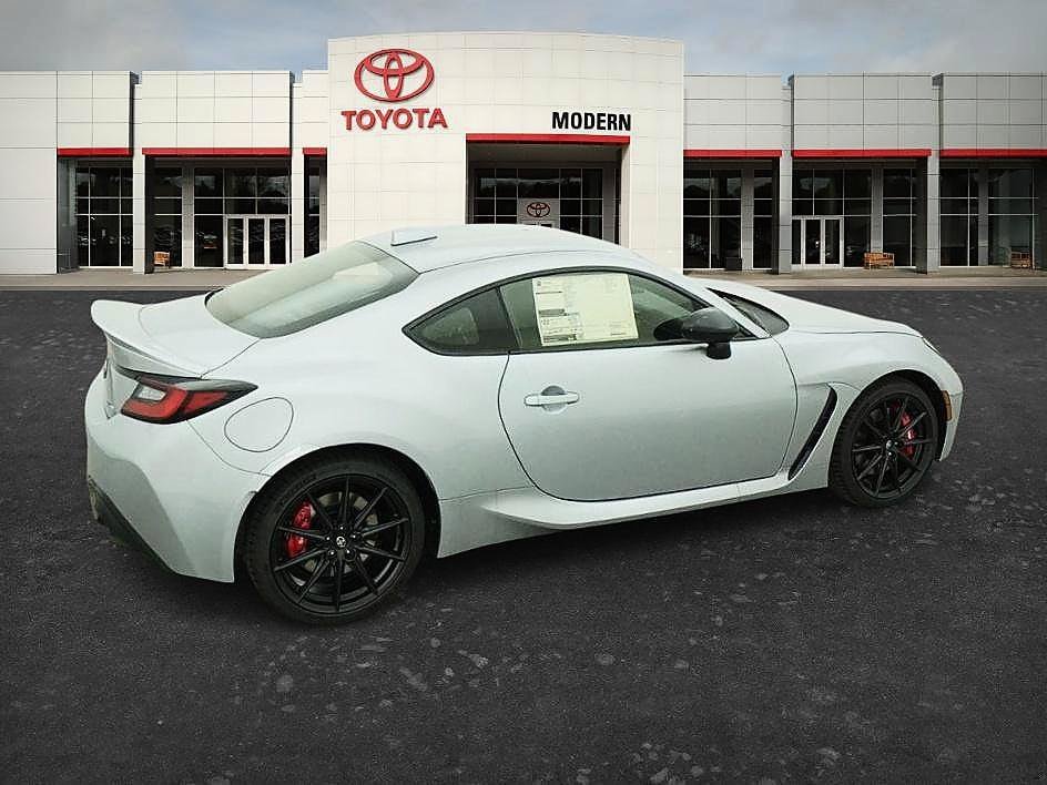 Used 2026 Steel Toyota Premium image 20