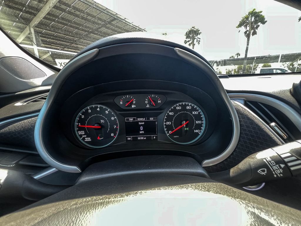 Used 2023 Gray Chevrolet LT image 21