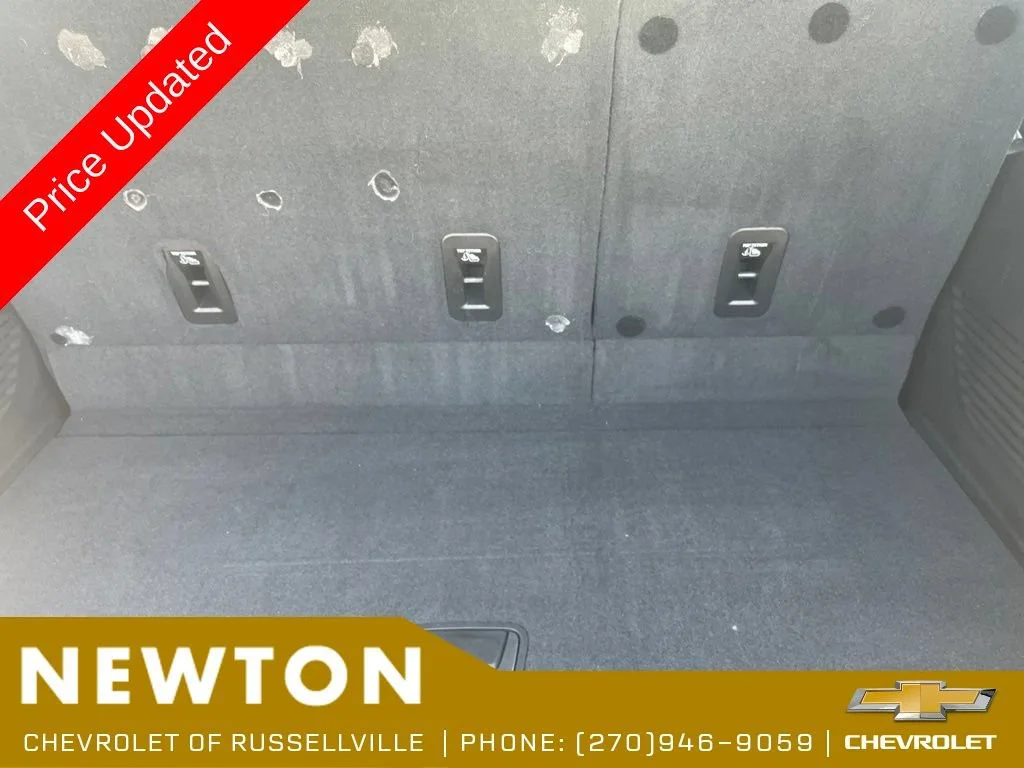 Used 2021 GRAYWOOD METALLIC Chevrolet High Country image 41
