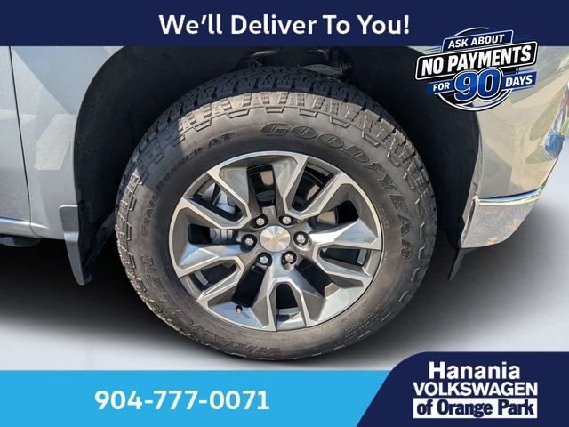 Used 2023 Gray Chevrolet LT image 10