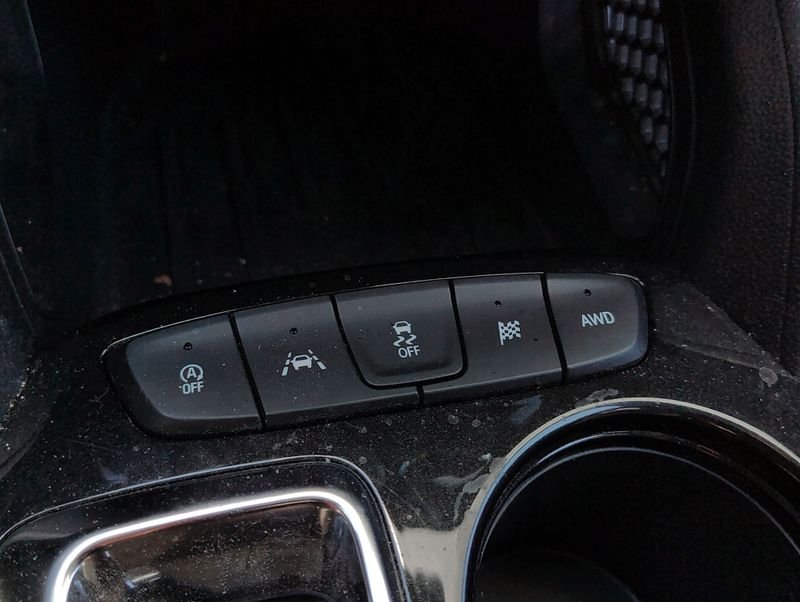 Used 2024 White Chevrolet LT image 16