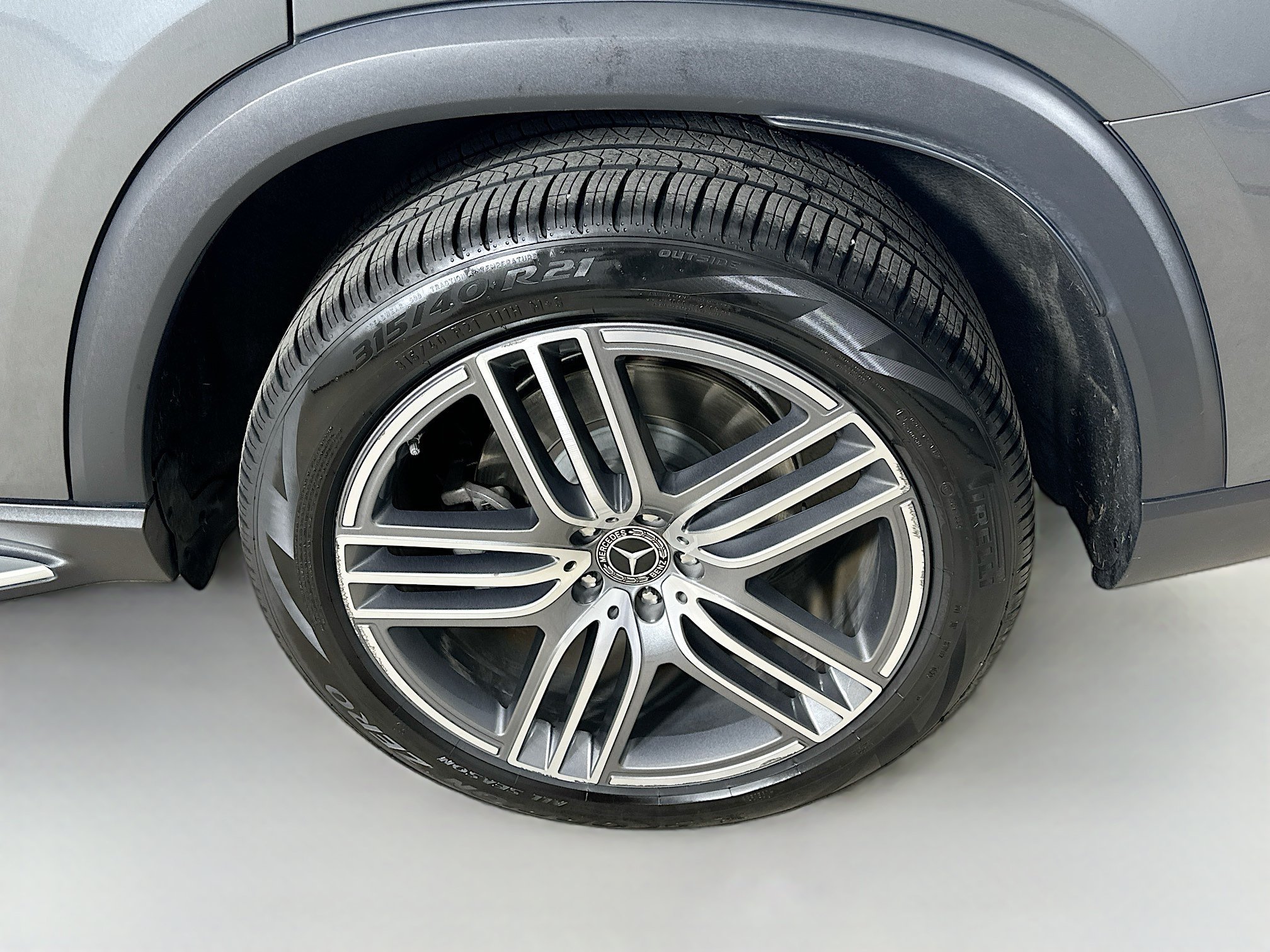 Certified Used 2023 Selenite Gray Metallic Mercedes-Benz 450 image 40