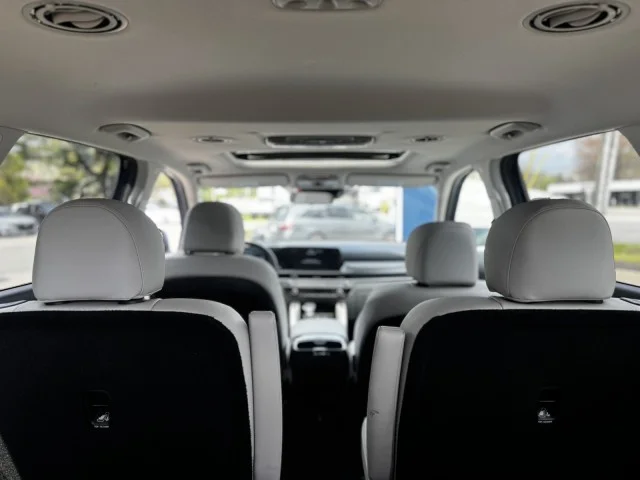 2023 Kia Telluride S - Photo 24