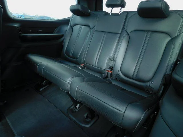 New 2026 High Gloss Black Exterior Paint Jeep Limited Altitude image 27