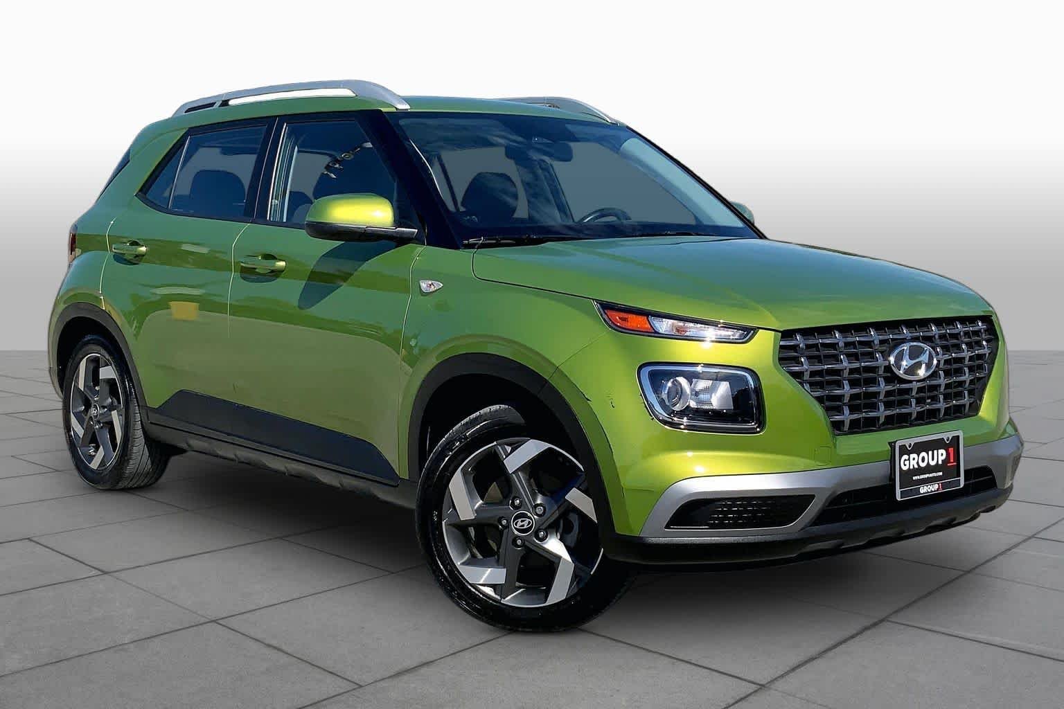 Used 2023 Green Apple Hyundai SEL image 3