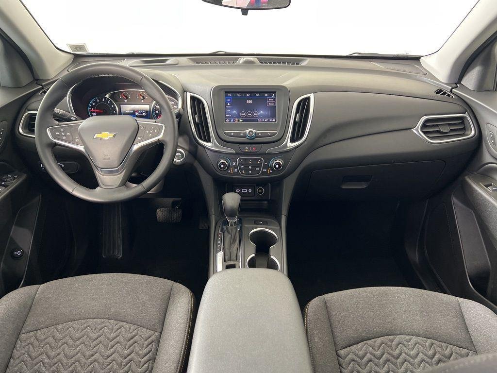 Used 2024 Summit White Chevrolet LT image 18