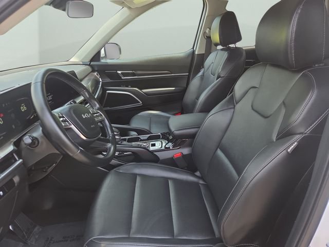 Certified Used 2023 White Kia S image 32
