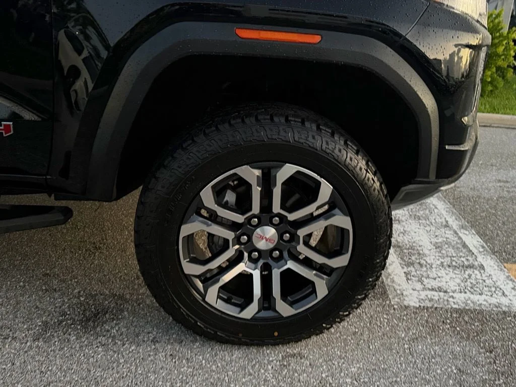 Used 2023 Black GMC AT4 image 9