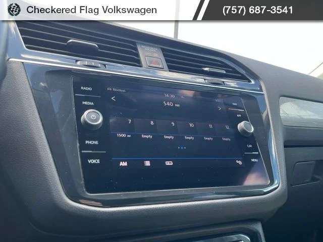 Used 2019 Platinum Gray Metallic Volkswagen 2.0T SEL 4Motion image 40