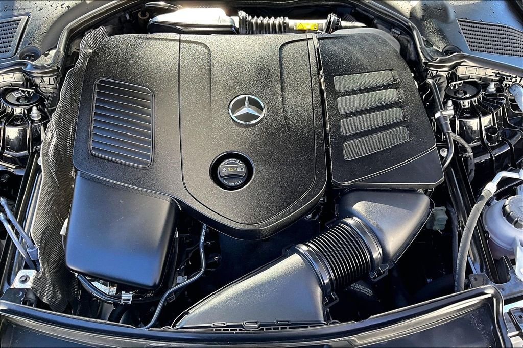 Certified Used 2022 Black Mercedes-Benz C 300 image 34