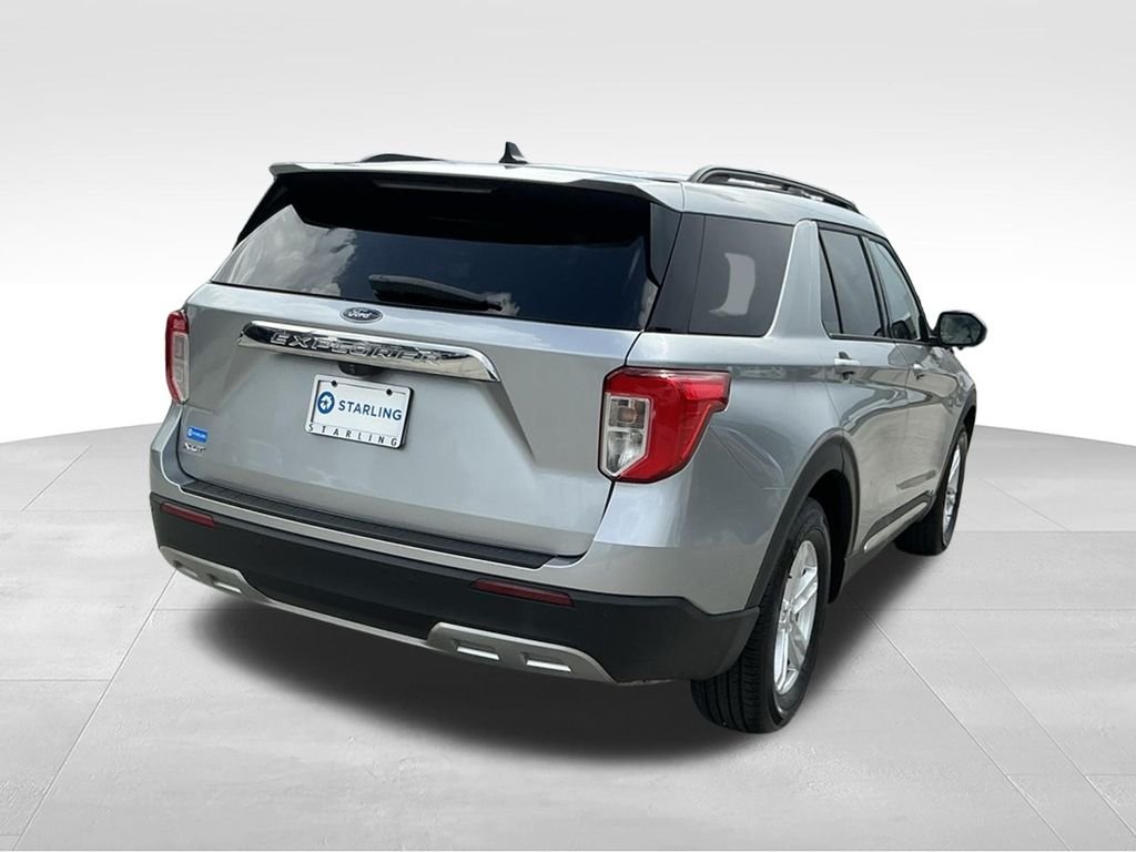 Used 2023 Silver Ford XLT image 11