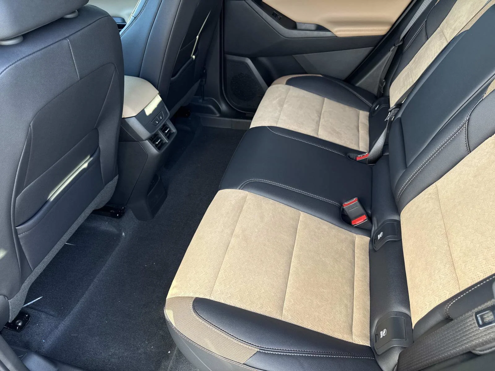 2026 Chevrolet Equinox ACTIV - Photo 10