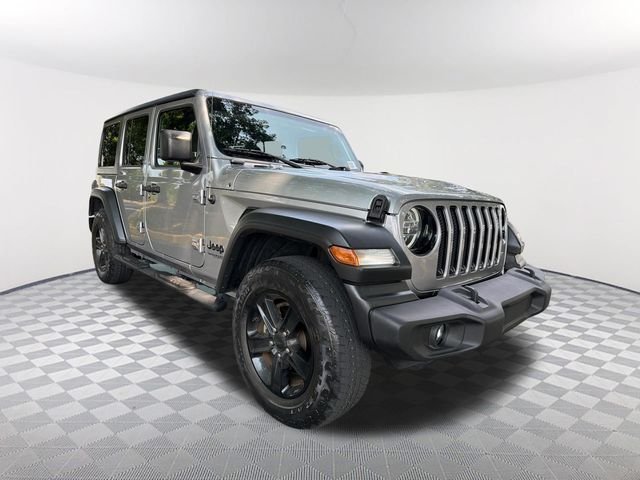 Used 2021 Silver Jeep Unlimited Sport Altitude image 3