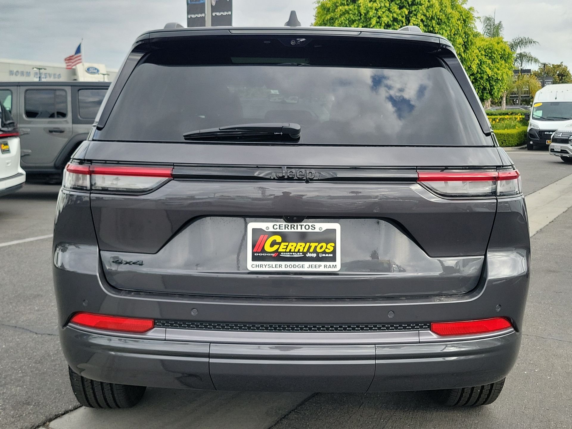 New 2026 Baltic Gray Metallic Clearcoat Jeep Limited Reserve image 20