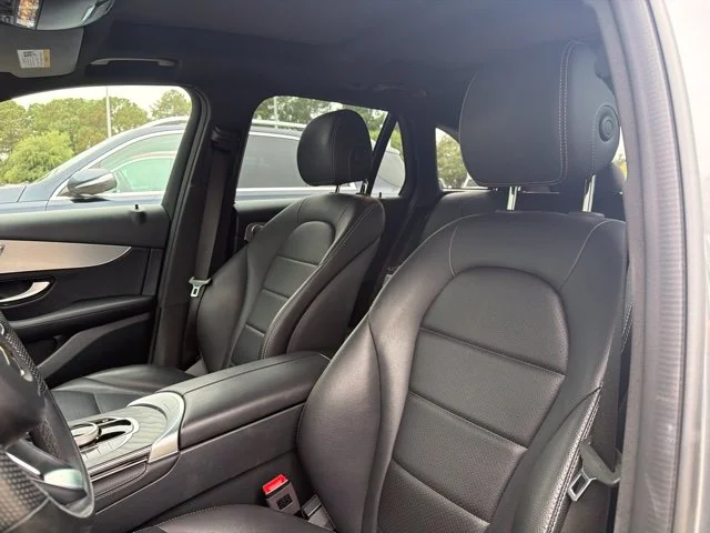 Used 2019 Gray Mercedes-Benz GLC 300 image 9