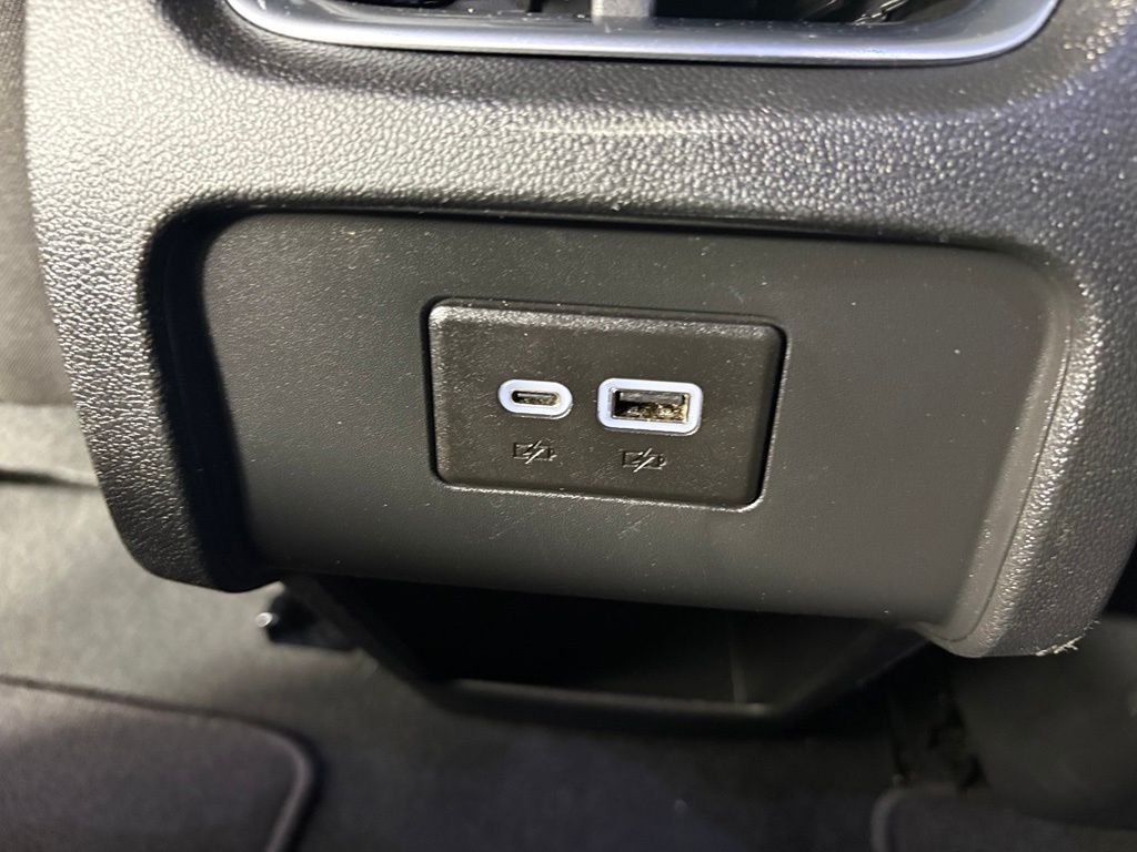 Used 2025 Orange Chevrolet LT image 33