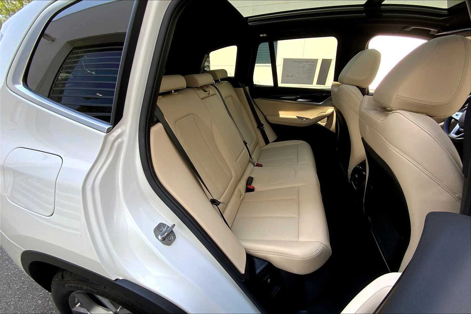 Certified Used 2023 Alpine White BMW xDrive30i image 19