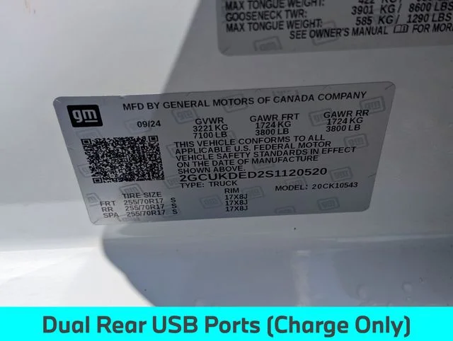 Used 2025 White Chevrolet LT image 26