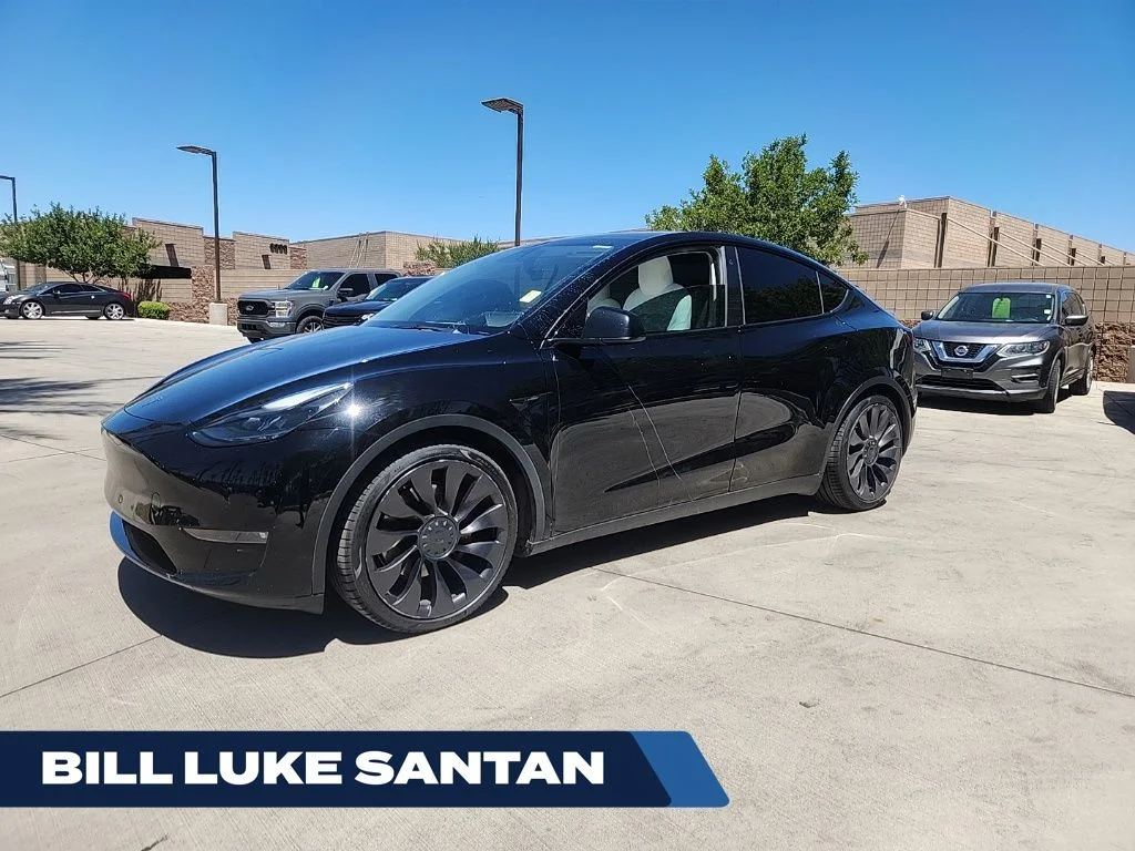 2022 Tesla Model Y Performance Dual Motor All-Wheel Drive's photo