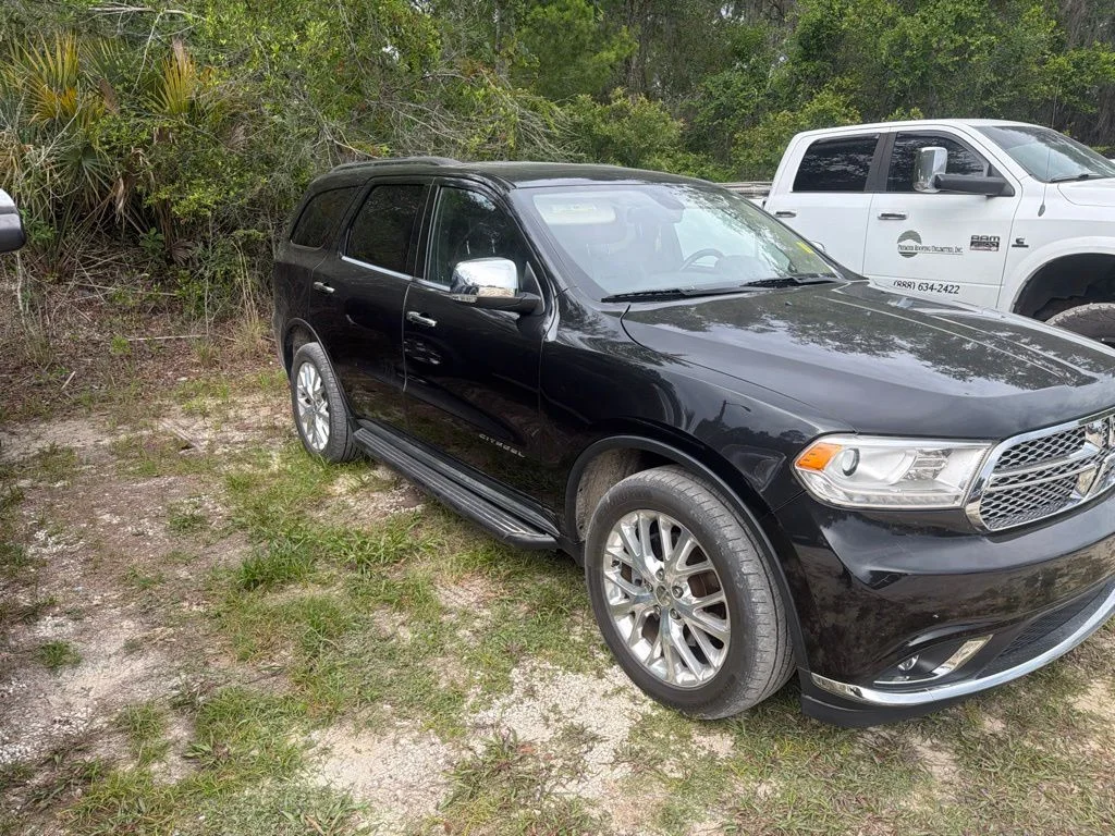 Used 2015 Brilliant Black Crystal Pearlcoat Dodge Citadel image 3