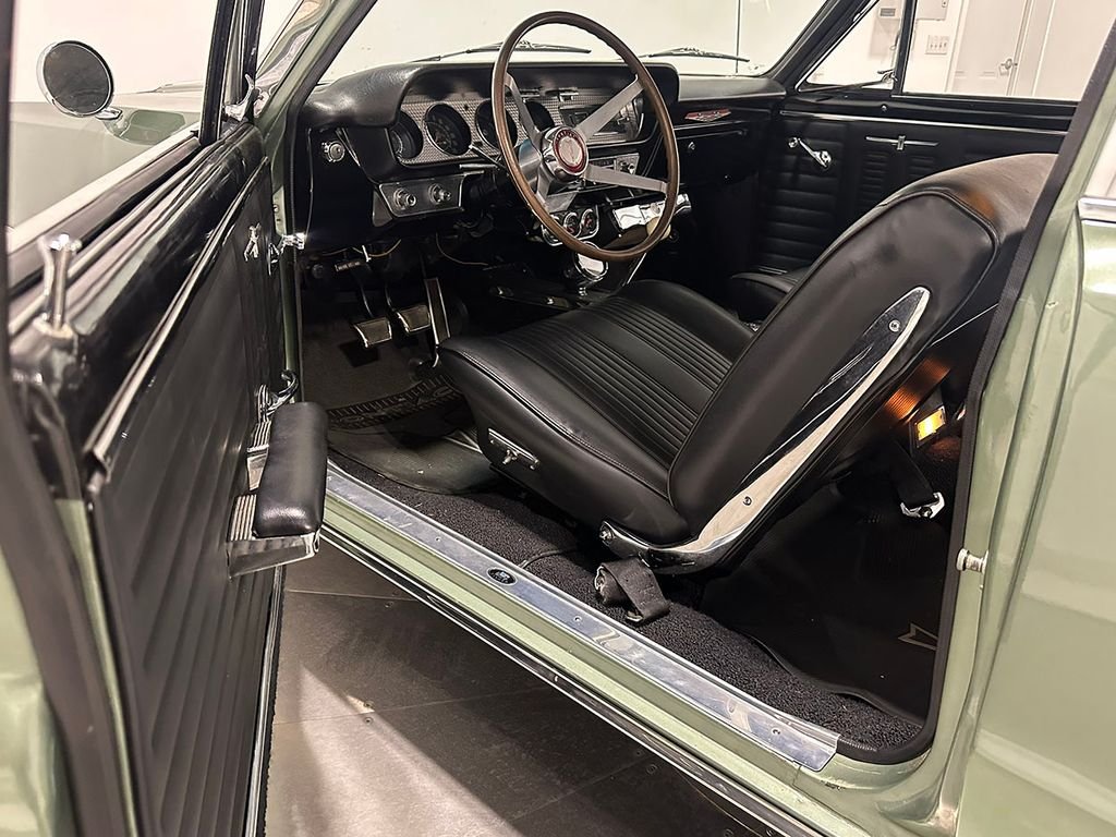 Used 1964 Green Pontiac  image 67