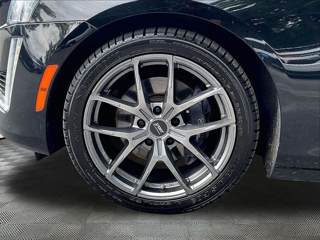 Used 2019 Black Cadillac 3.6L Luxury image 21