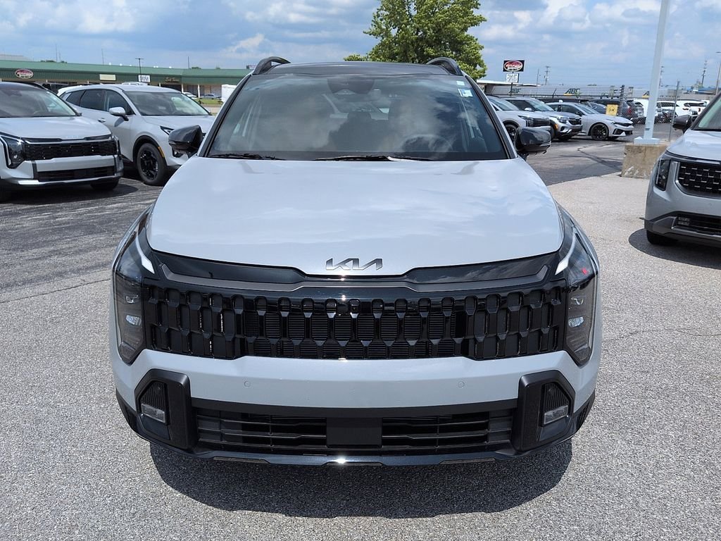 New 2026 Wolf Gray Kia X-Line image 3