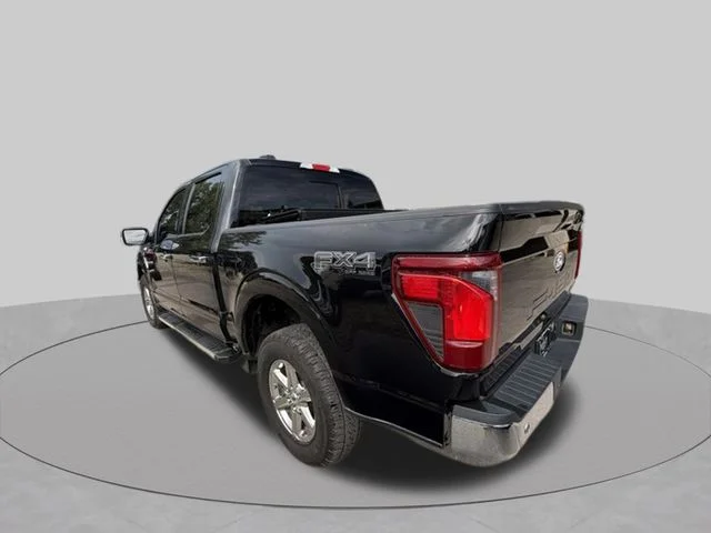 Used 2024 Black Ford XLT image 6