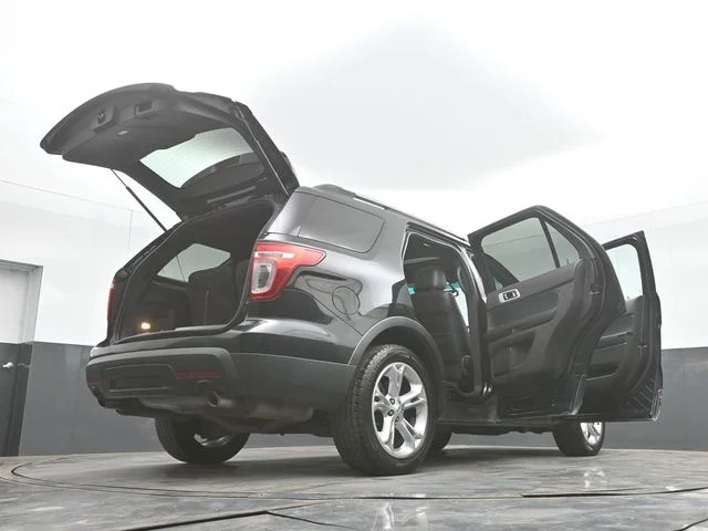 Used 2014 Black Ford Limited image 52