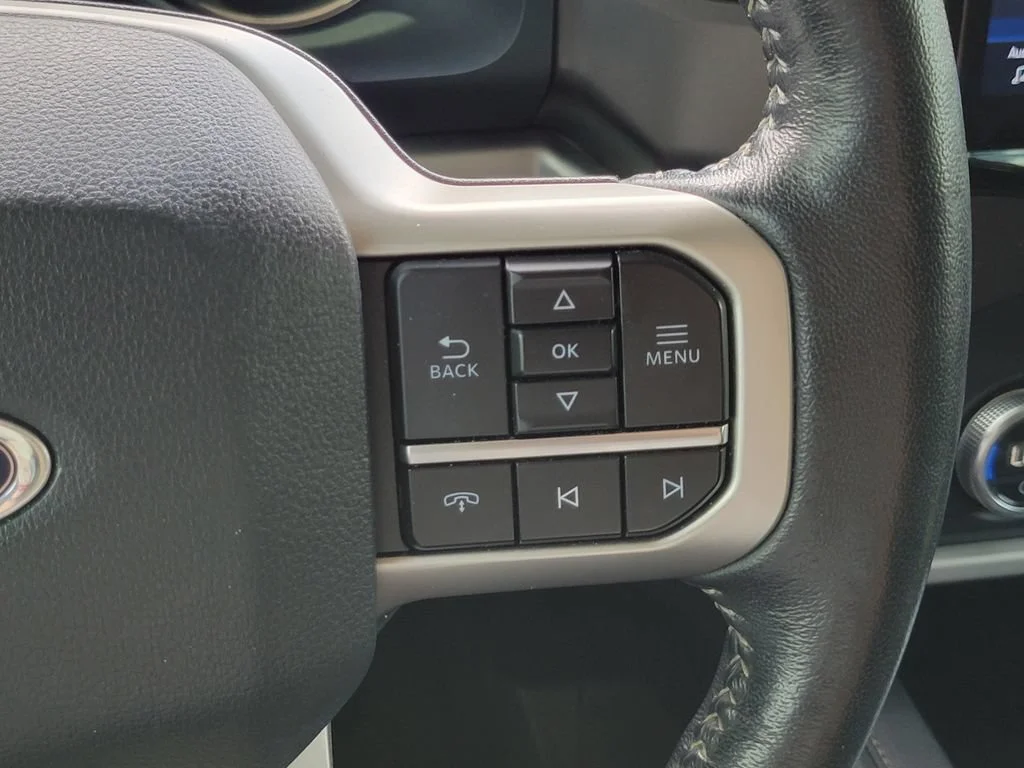 Used 2024 Black Ford XLT image 29