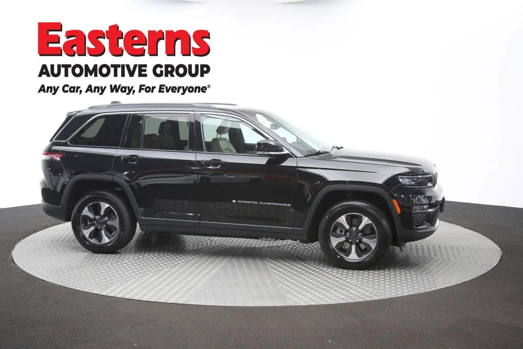 Used 2024 Black Jeep 4xe image 51