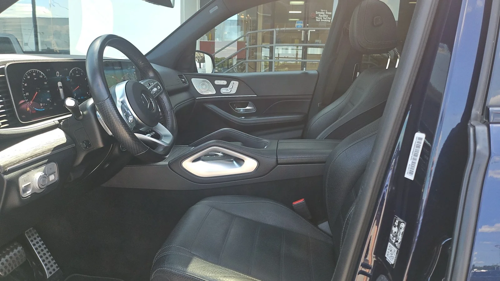 Used 2021 Blue Mercedes-Benz GLS 580 image 10