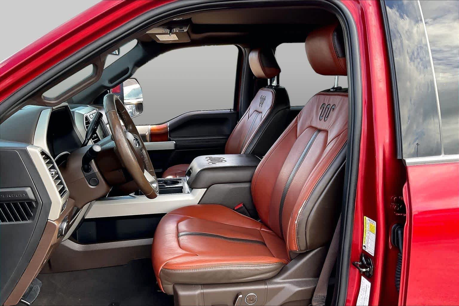 Used 2019 Ruby Red Metallic Tinted Clearcoat/Stone Gray Ford King Ranch image 8