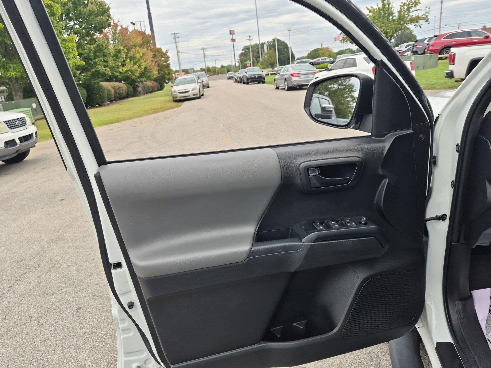 Used 2023 Ice Cap Toyota SR image 14