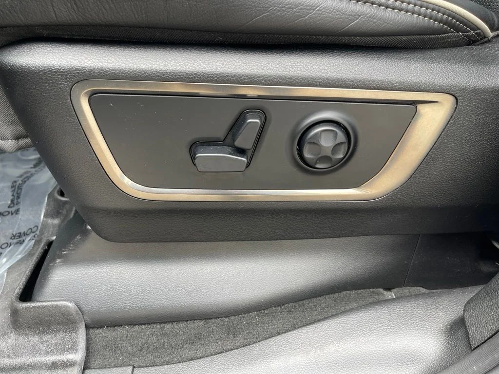 Used 2021 Red Ram Limited image 17