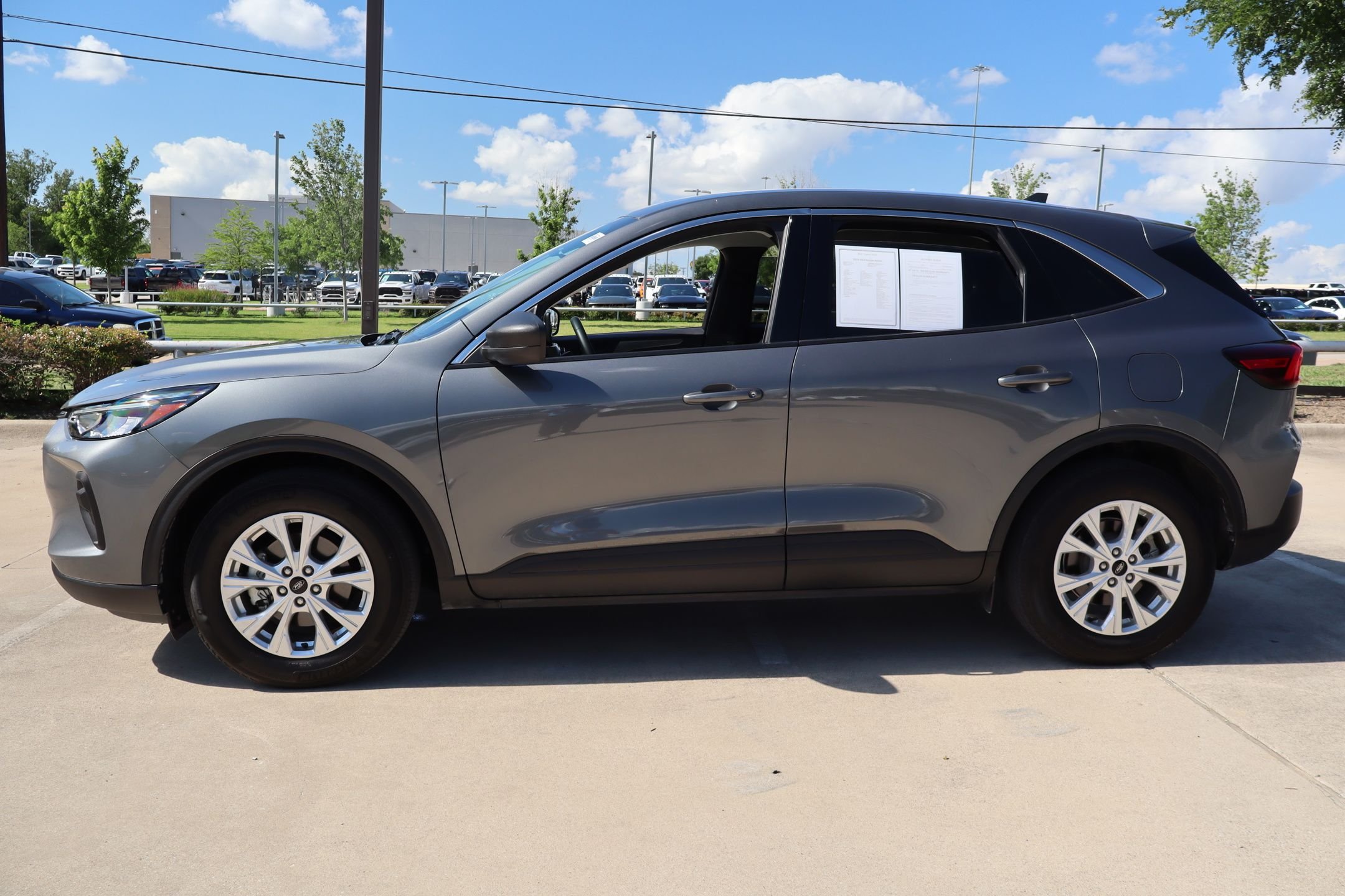 Used 2024 Gray Ford Active image 7