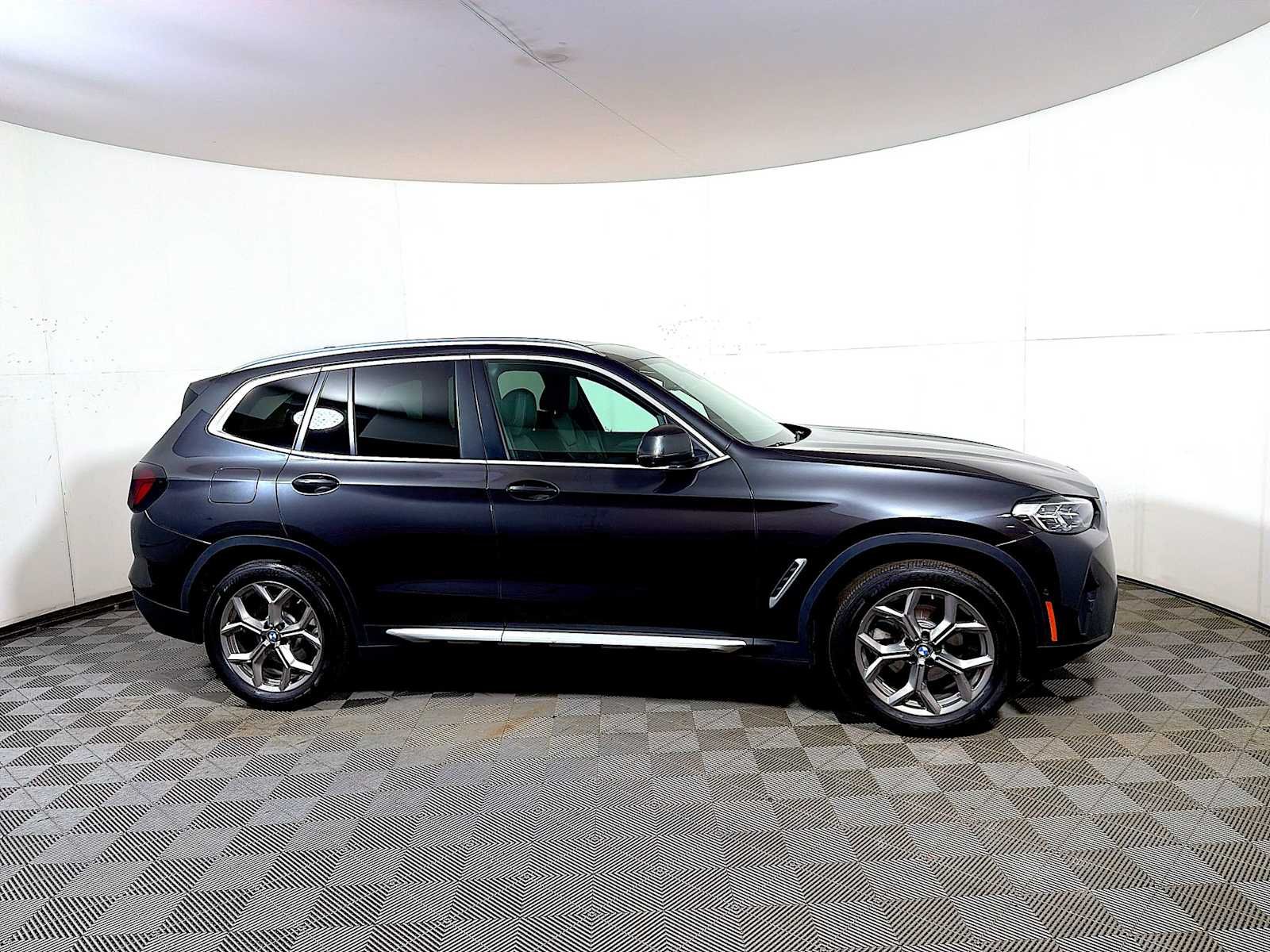 Certified Used 2024 Dark Graphite Metallic BMW xDrive30i image 7