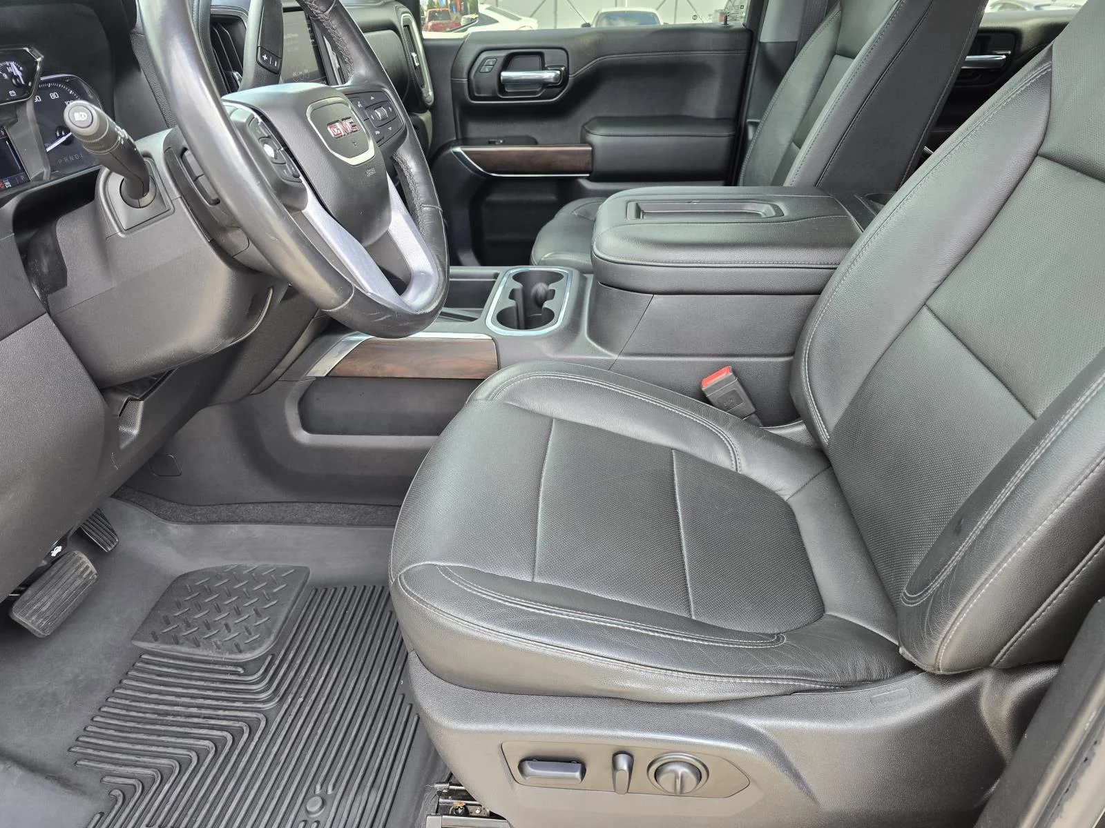 Used 2019 ONYX BLACK GMC SLT image 9