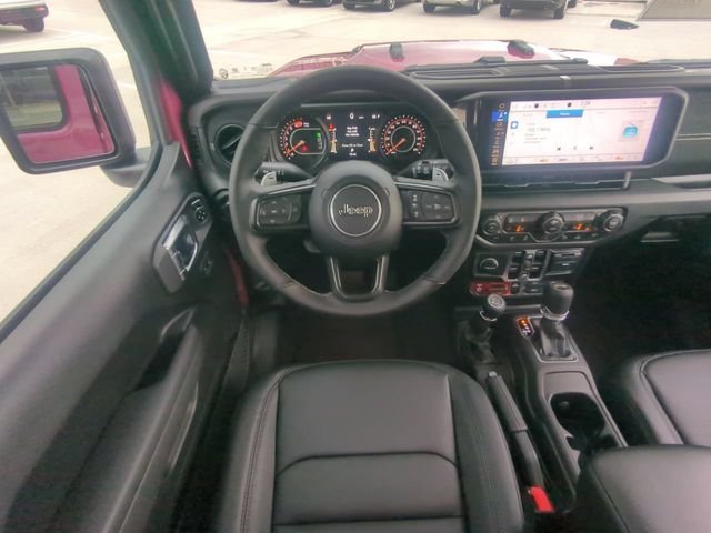 New 2026 Tuscadero Pearlcoat Jeep Rubicon 392 image 18
