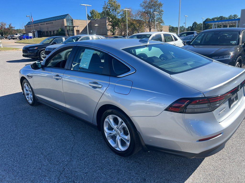 2024 Honda Accord 1.5T LX photo 2